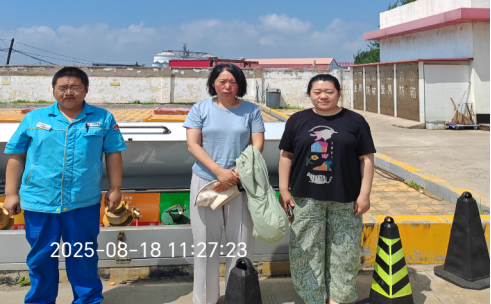 1764127520122.png 4c9e1259-2c32-4626-a33e-5592f67d58ec.png